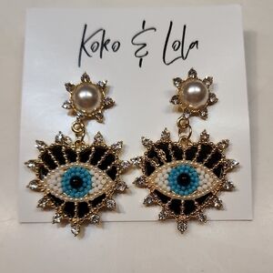 LOW Start Rhinestone Black Heart,Pearl Accent earrings.